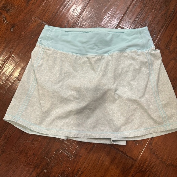 lululemon icing blue heathered speed up skirt - Picture 3 of 4